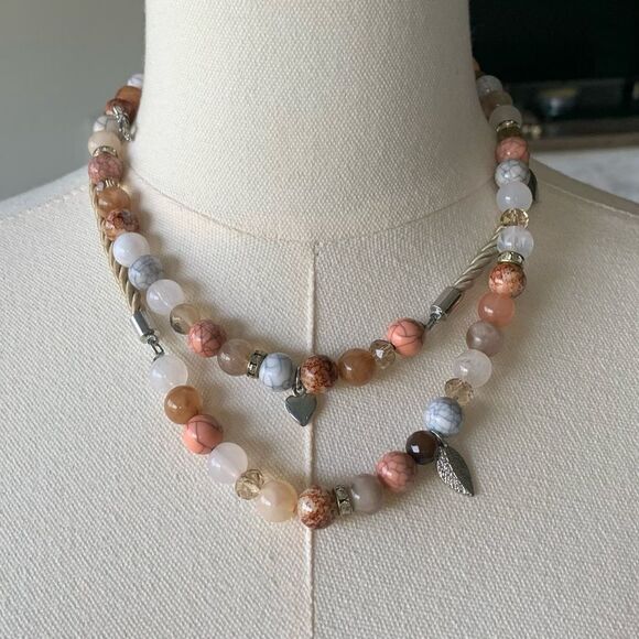 Chico’s Beaded Rhinestone Rope Charm Necklace Multi-Color Marble Crackle 36”+4”L - Picture 3 of 12